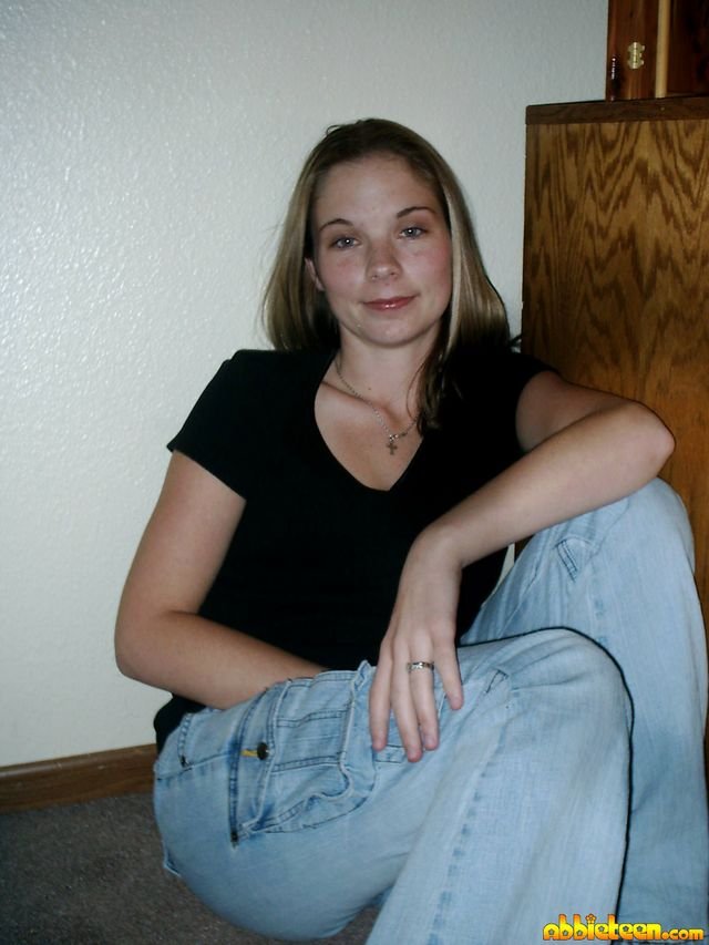 Non-nude Abbie Teen Chill Set